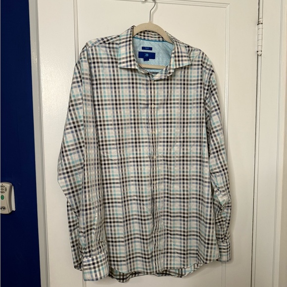 Egara Other - Egara Multicolor Plaid Button Down Shirt